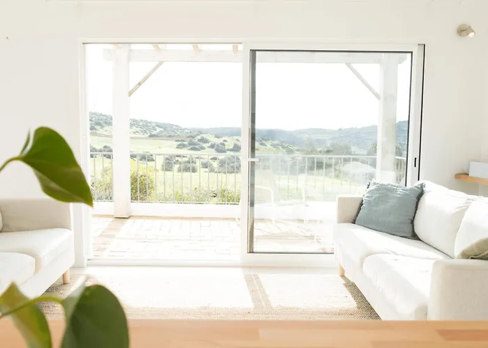 Algarve Windmill, And Pool 2000m To The Figueira