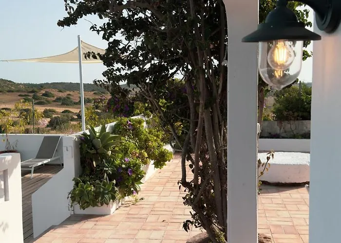 Algarve Windmill, And Pool 2000m To The Hébergement de vacances