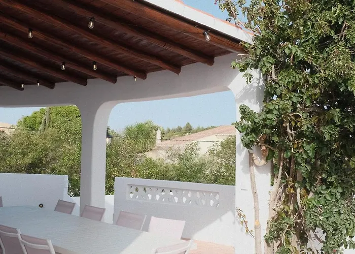 Hébergement de vacances Algarve Windmill, And Pool 2000m To The